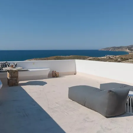 Kalliston Naxos * Akrotiri (Naxos)